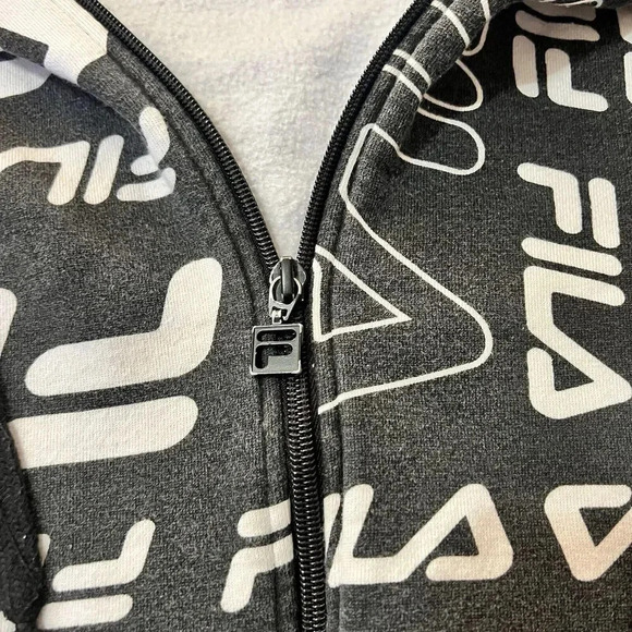 FILA Logo Graphic Retro Hip Hop Streetwear BLACK WHITE ALL OVER PRINT ZIP HOODIE - Picture 8 of 10